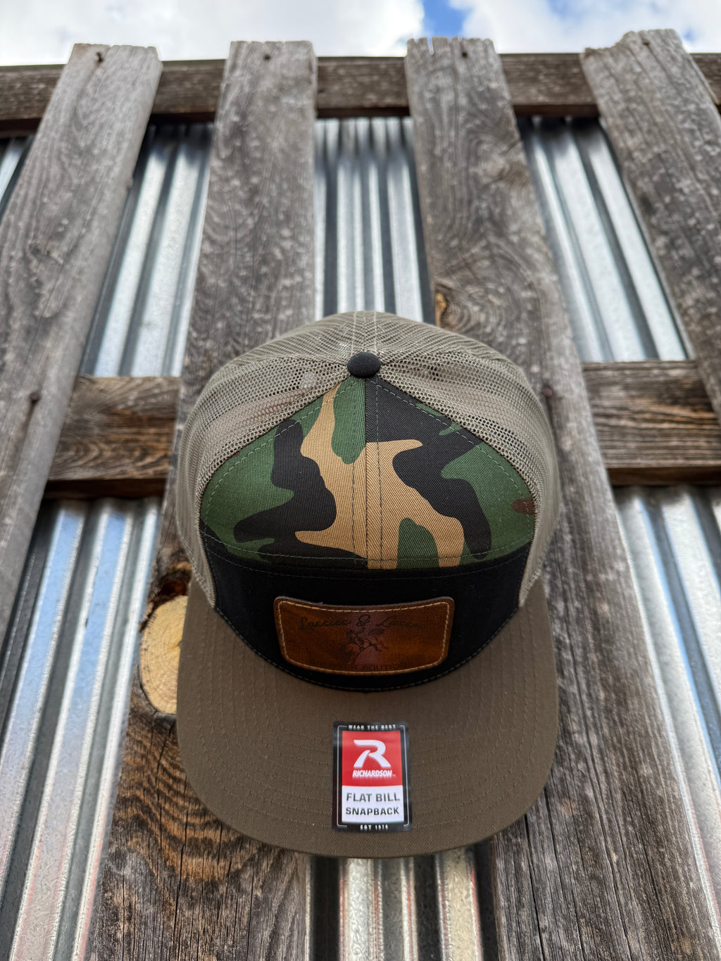 Men's Camo 7 Panel Trucker Hat