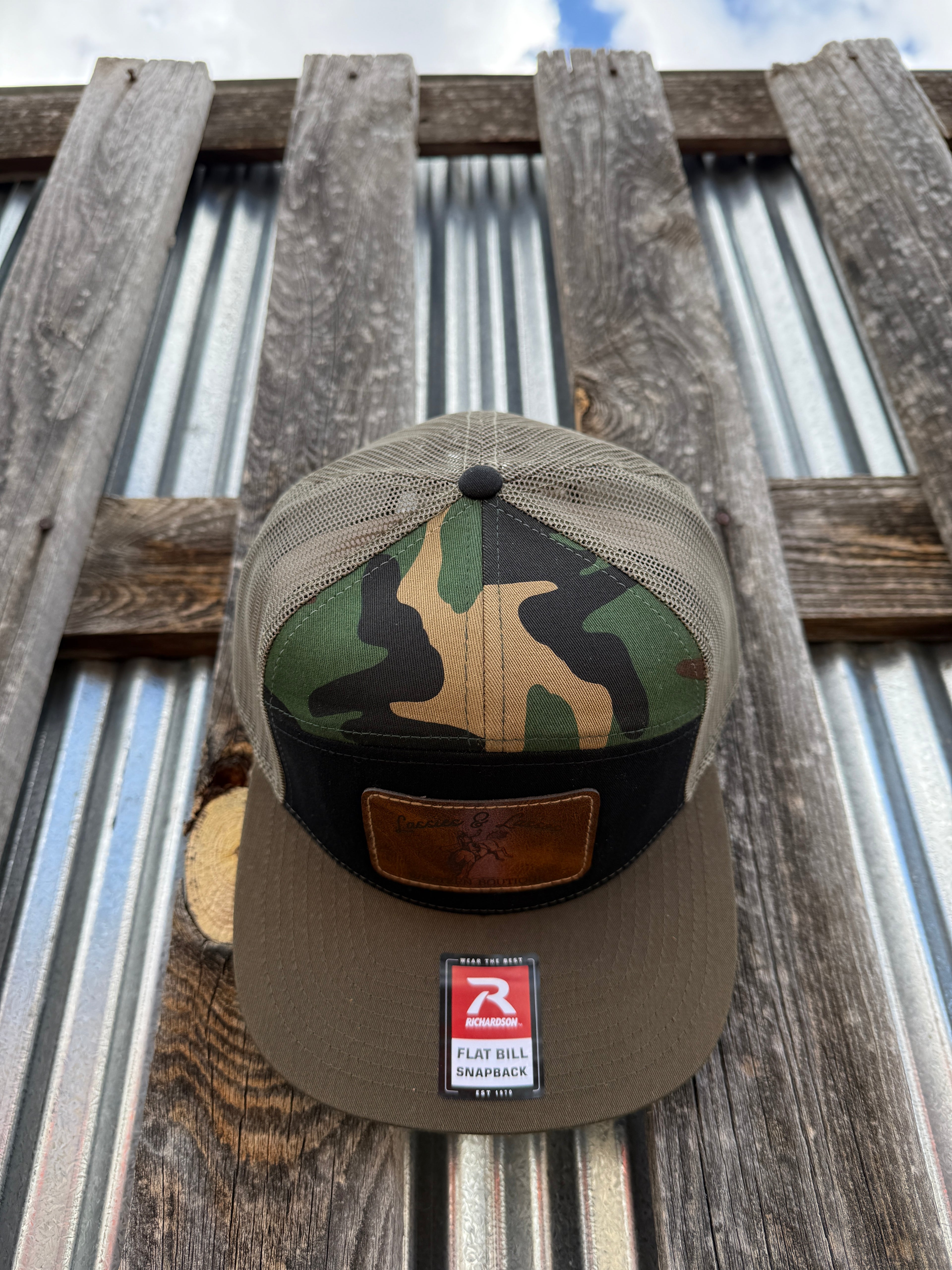 Men's Camo 7 Panel Trucker Hat