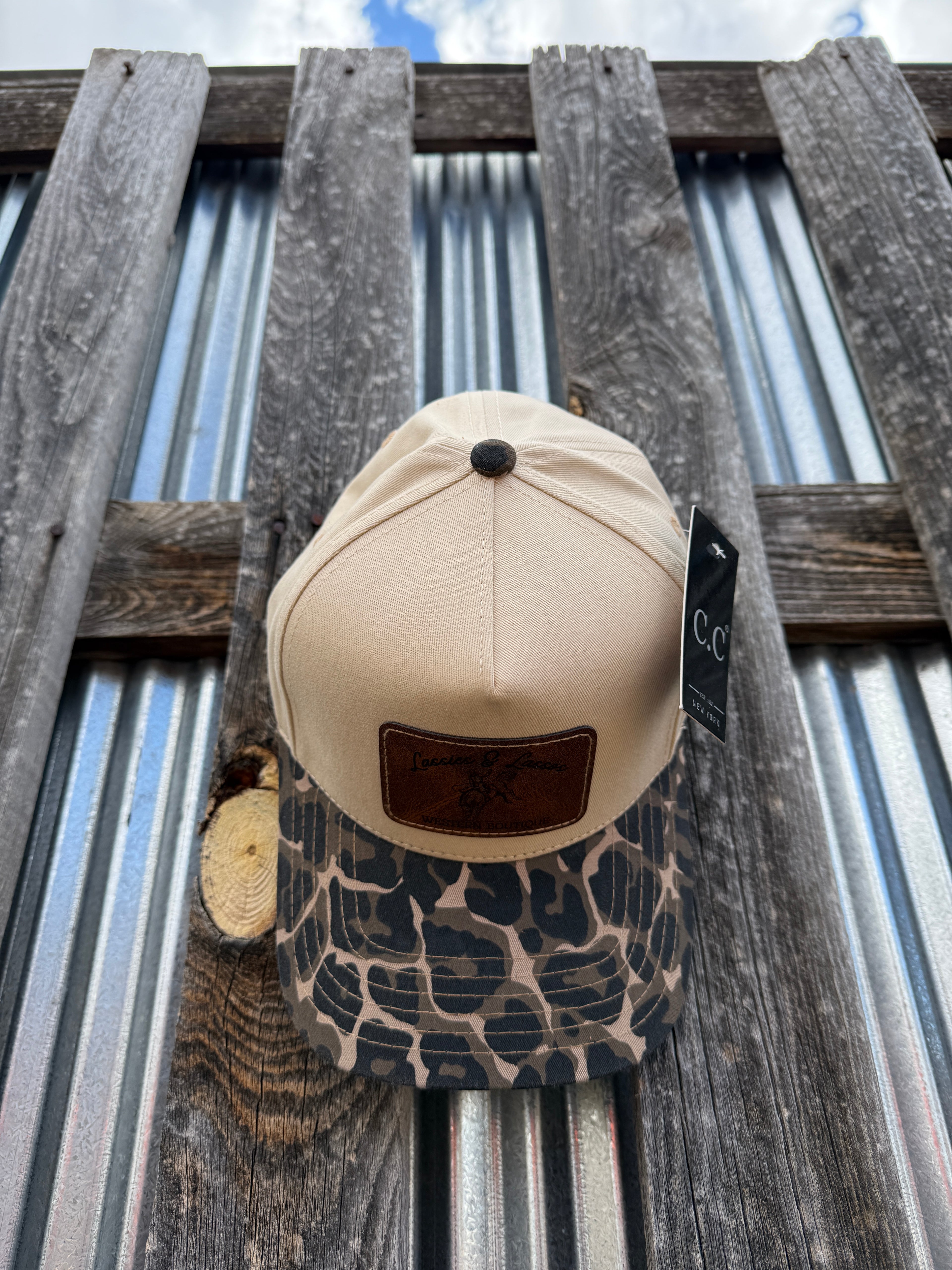 Women's Leopard Vintage Snapback Hat